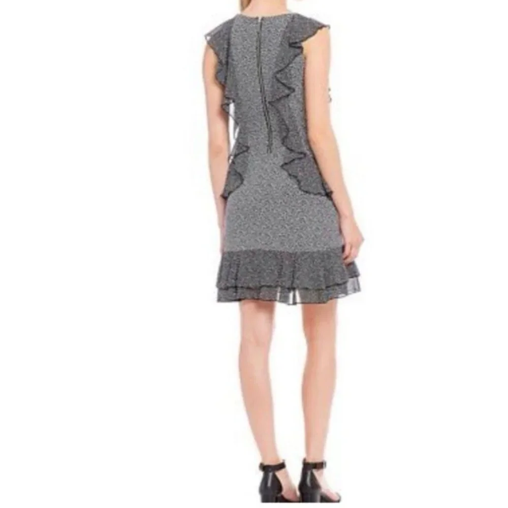 Michael Kors Dress Black White L Large Fluttery Floral Print V Neck Ruffle